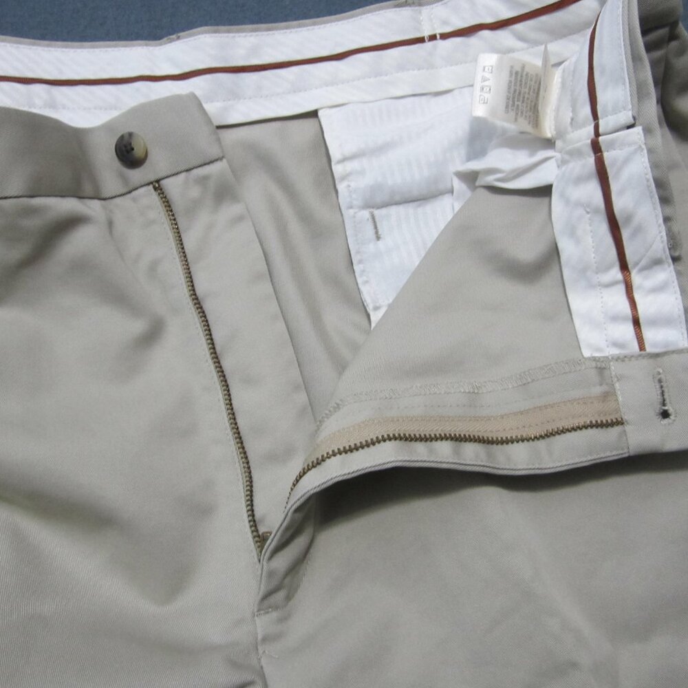 Haggar Pants Mens Size 38x30 Classic Fit Premium Beige Flat Front Khaki Cotton - Picture 5 of 11